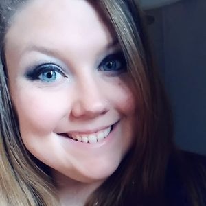 Meet your Posher, Lindsey